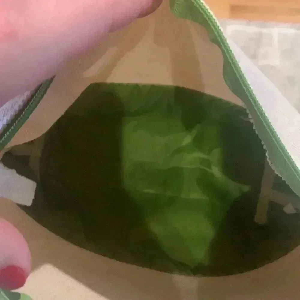 Biolage cosmetic bag - Picture 3 of 3